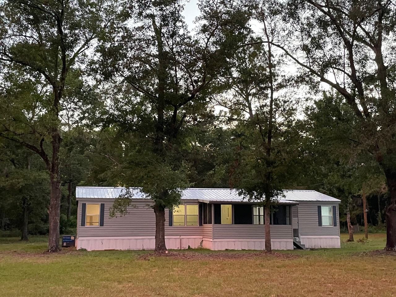 10226 Ne 76th Ter #1 - Photo 2 of 16