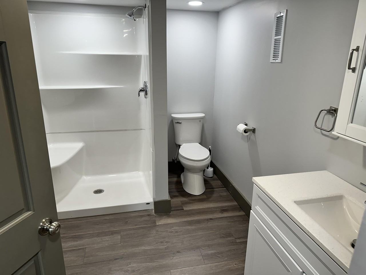 107 S Main St #1 - Photo 2 of 32
