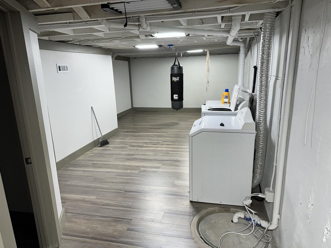 107 S Main St #1 - Photo 3 of 32