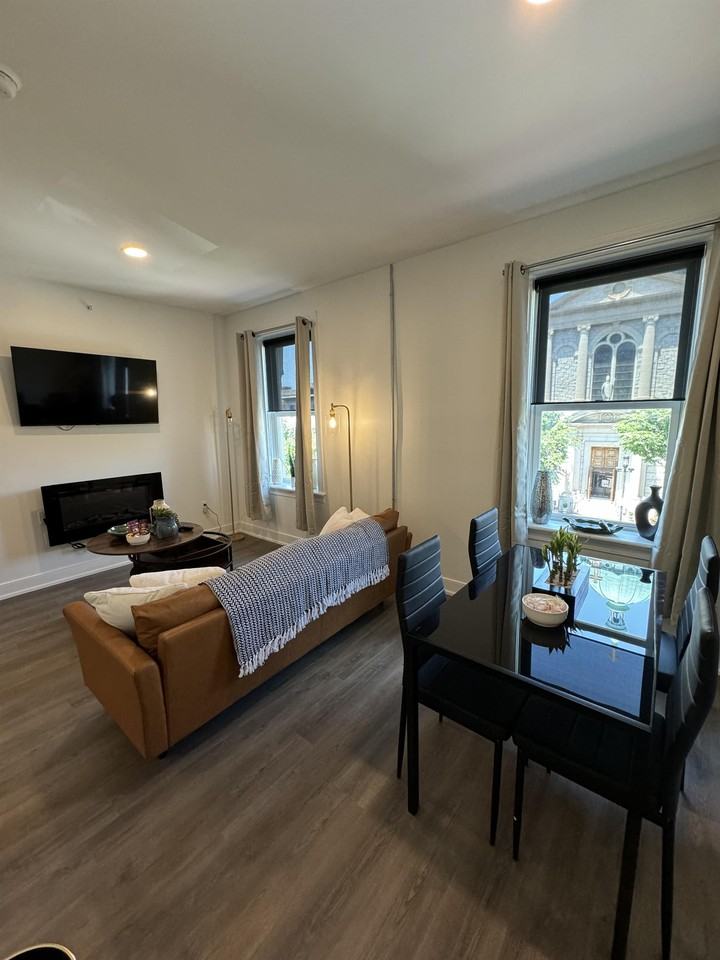 205 State St #3