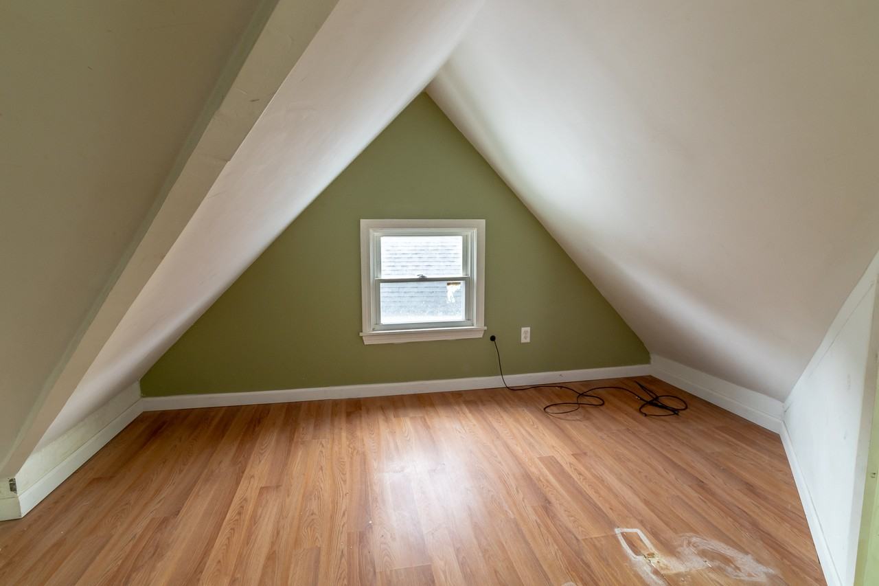 34 Williams Street - Photo 3 of 30