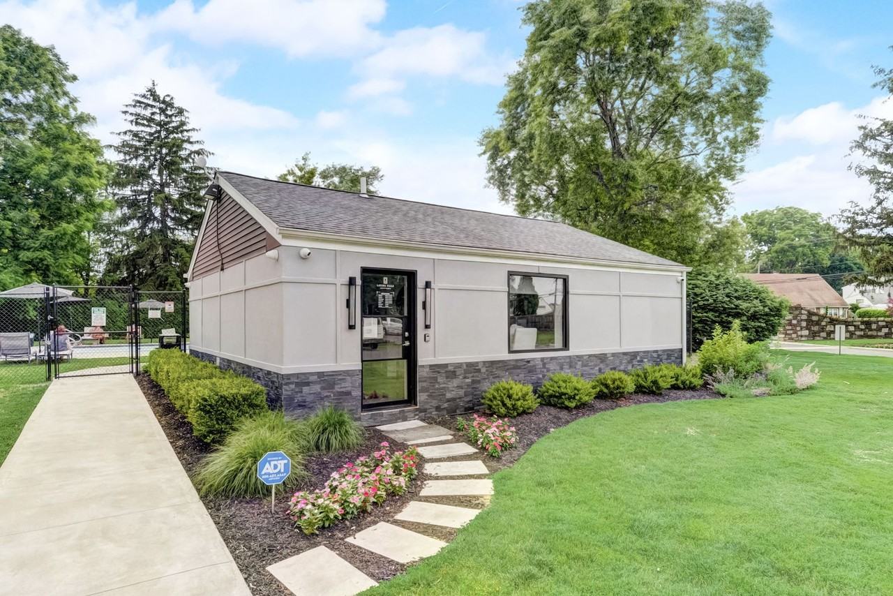 Lavana Falls Apartments - Photo 4 of 50