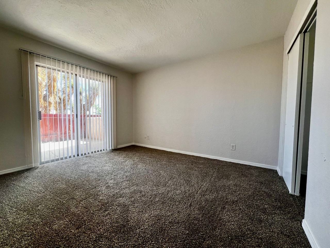 Lomas Gardens - Photo 5 of 7