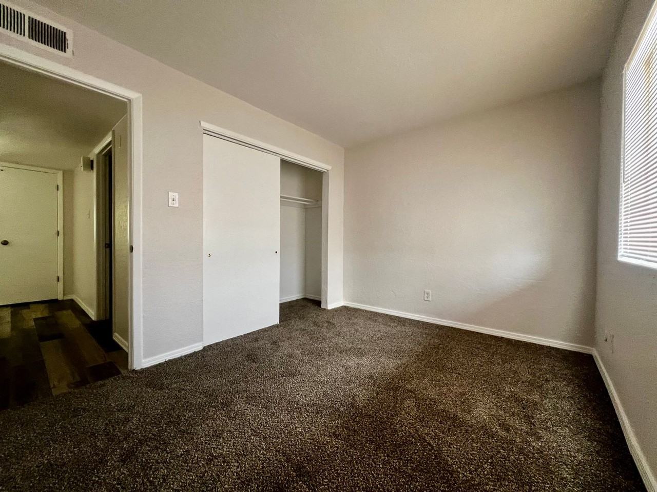 Lomas Gardens - Photo 7 of 7