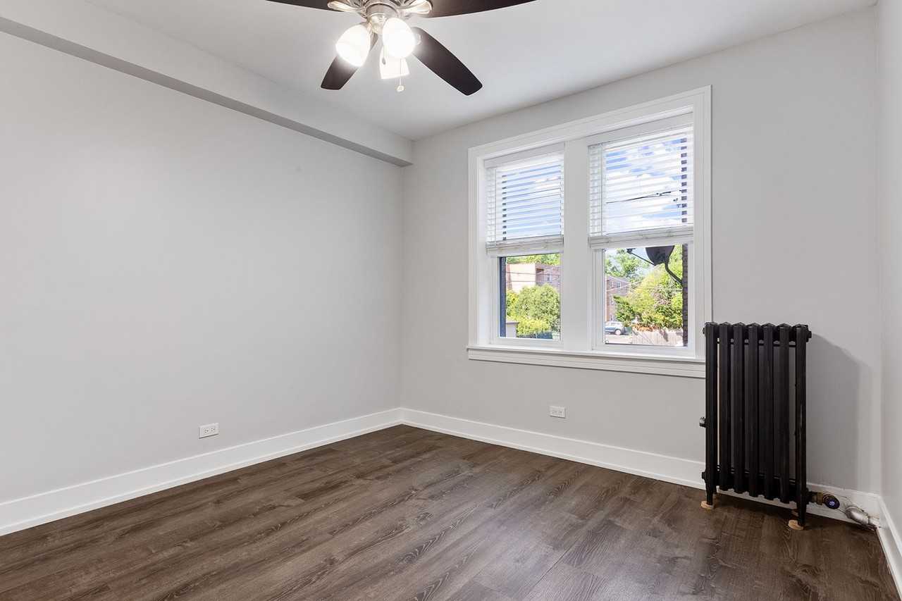 The 1521 Sherwin - Photo 5 of 29