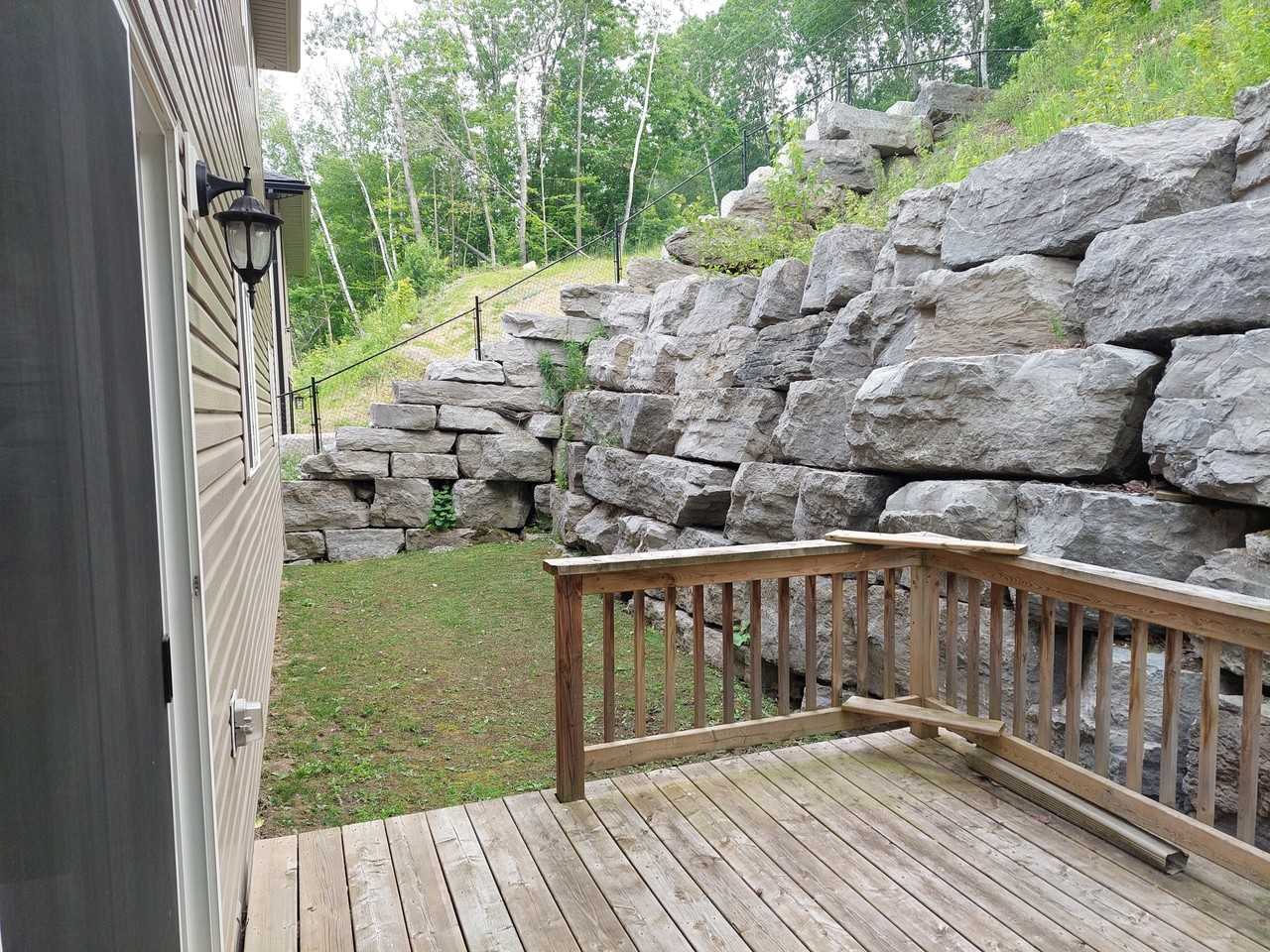 764 Aberdeen Blvd - Photo 2 of 14