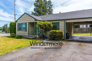 featured image of 865 N Oak Harbor St