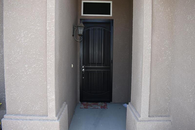 4364 Wickson Pl - Photo 4 of 32