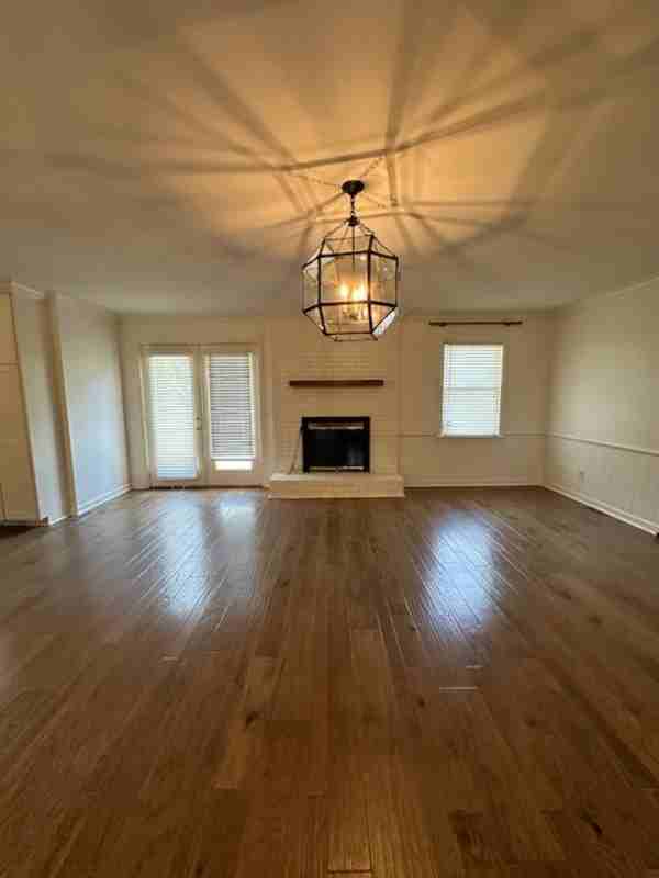 339 Langford Rd - Photo 3 of 26