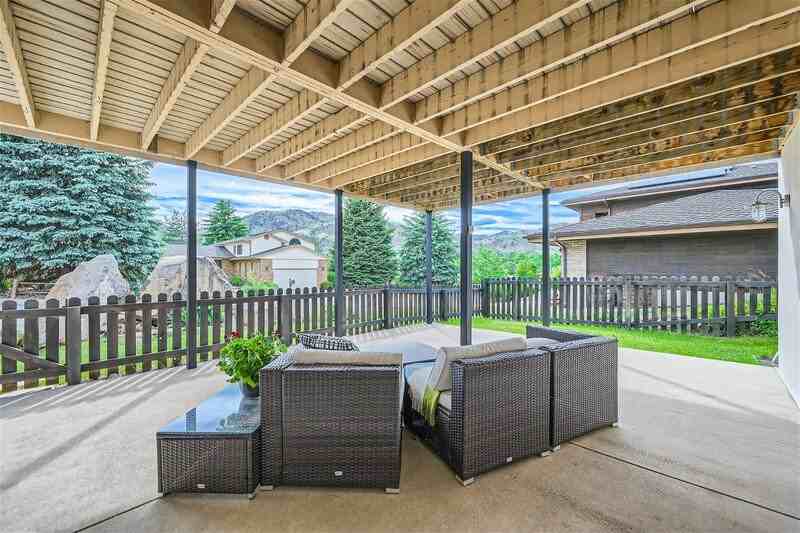 330 Ptarmigan St #2 - Photo 2 of 13