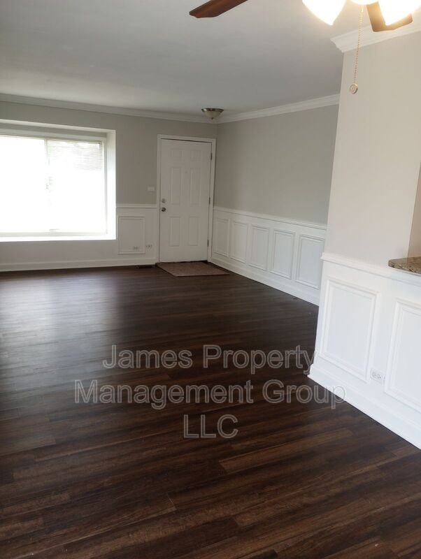4551 Provincetown Dr - Photo 3 of 17
