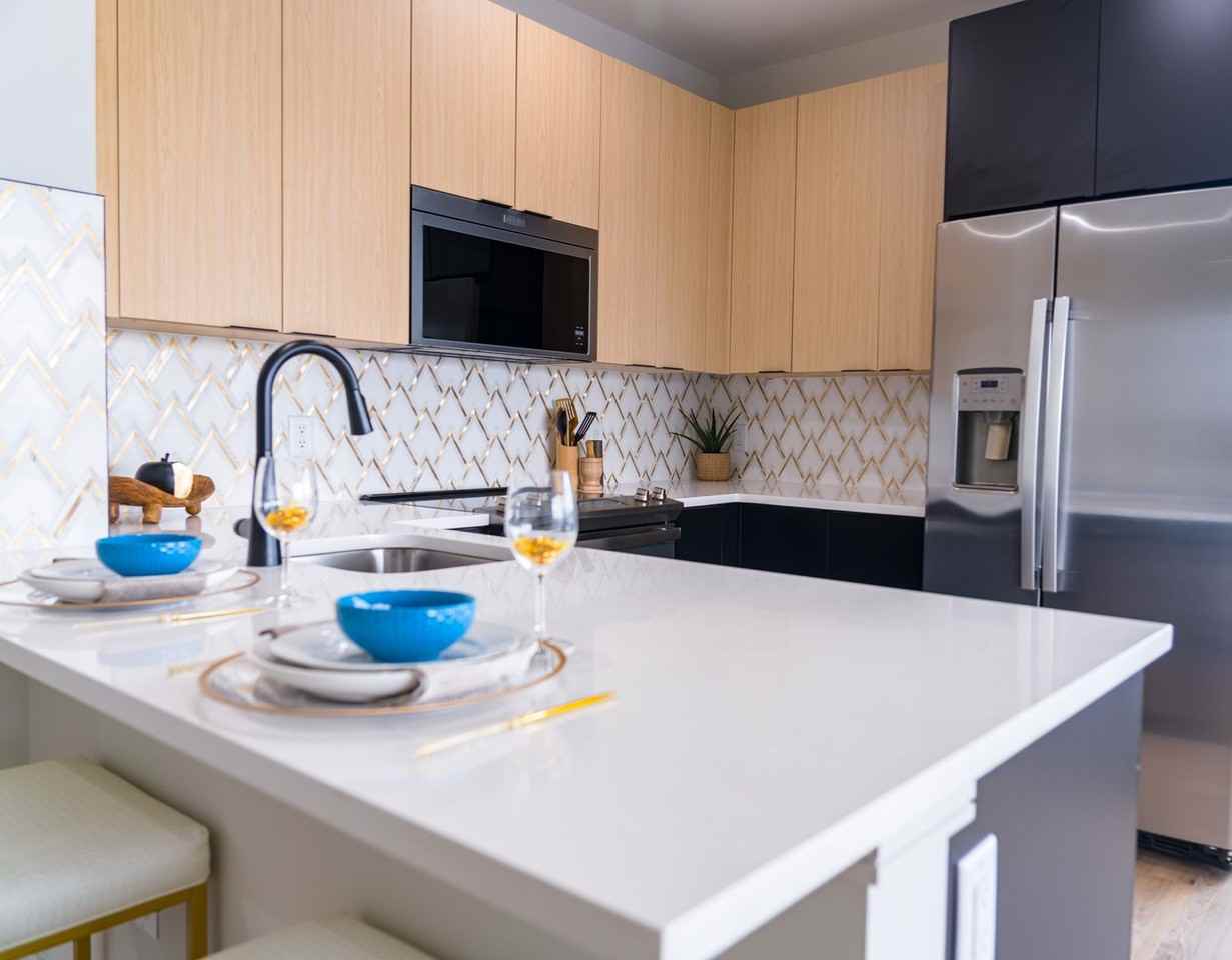 HELIO - Photo 4 of 26