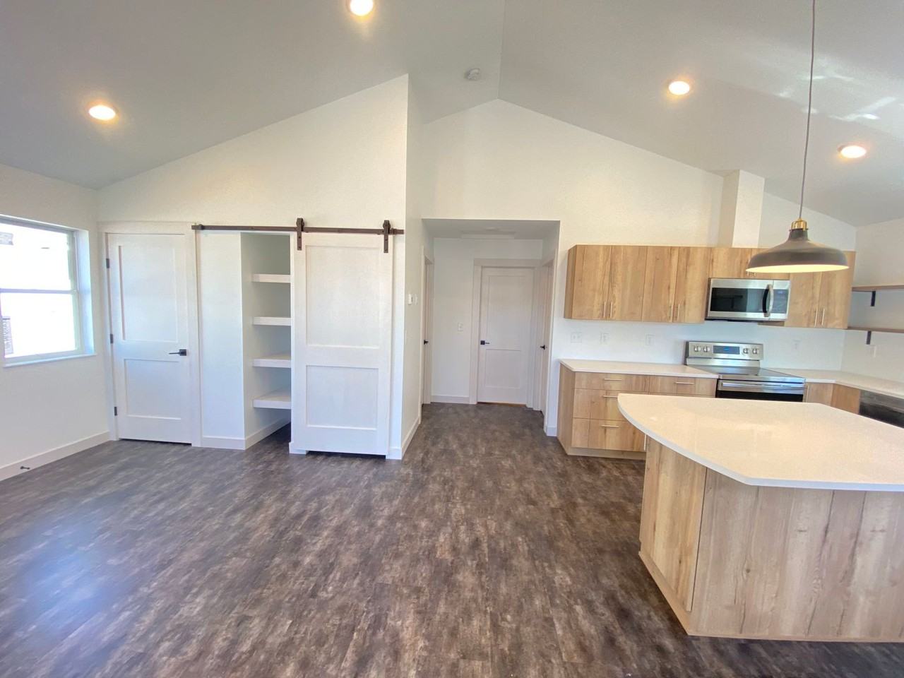 3922 Trinity Rd - Photo 3 of 18