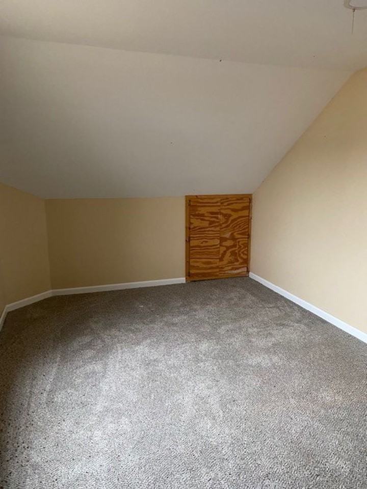 1515 3rd St Ne - Photo 6 of 13