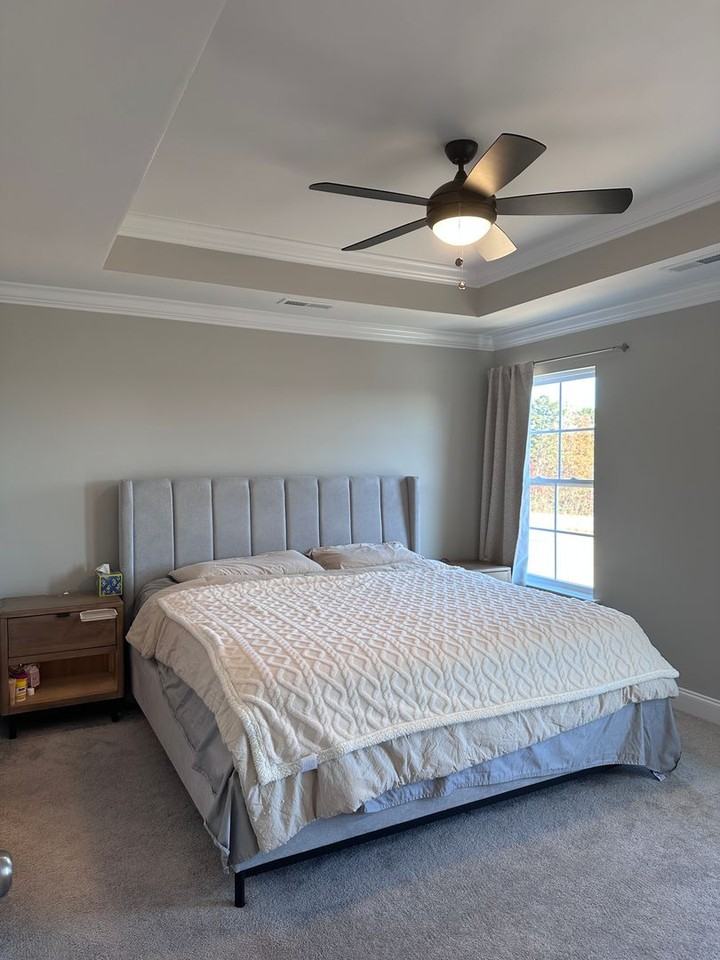 437 Bellingham Dr Ne - Photo 6 of 13