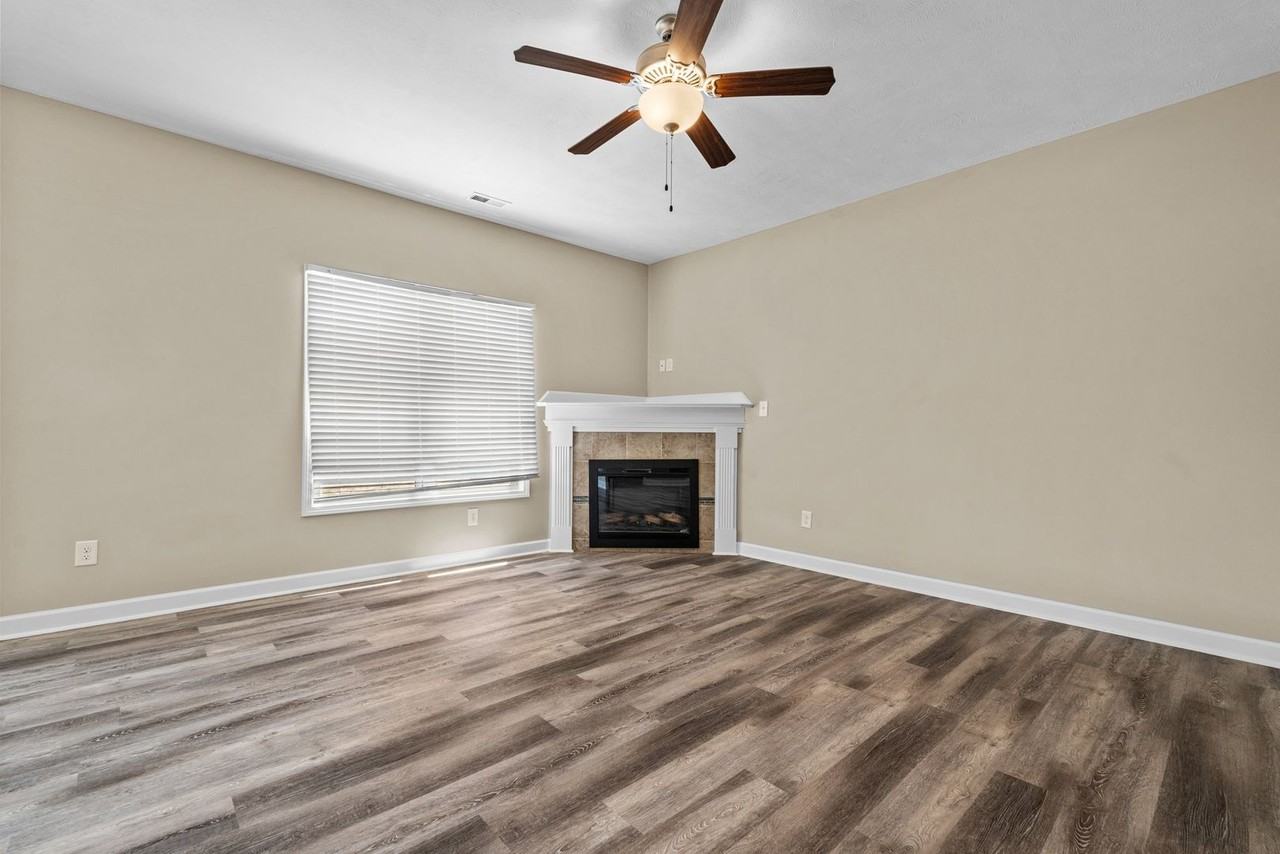 528 Tip Top Ave - Photo 4 of 32