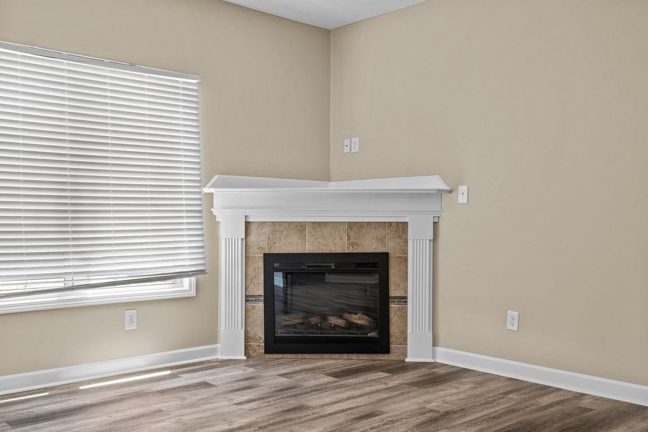 528 Tip Top Ave - Photo 5 of 32