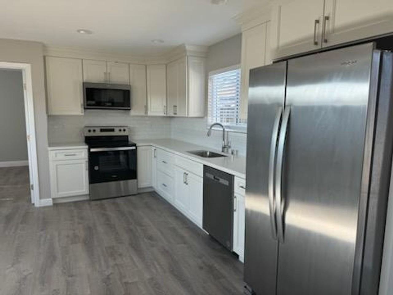 48-1108 - Photo 3 of 9