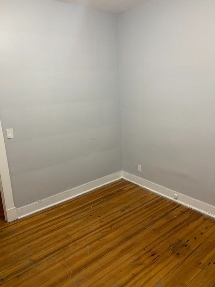 152 Western Ave Apt 3r #3R - Photo 5 of 7