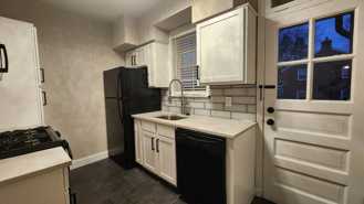 1038 Sanford Ave - Photo 1 of 1