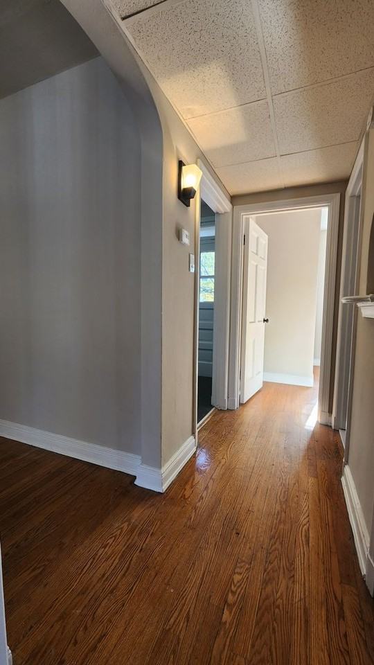 1038 Sanford Ave - Photo 5 of 10