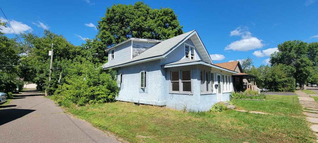 419 9th St - Photo 2 of 27