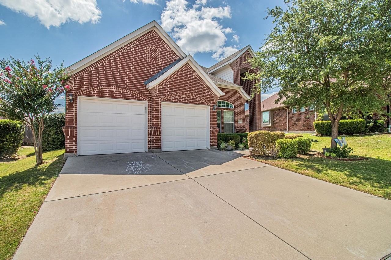 5204 Katy Rose Ct - Photo 3 of 30