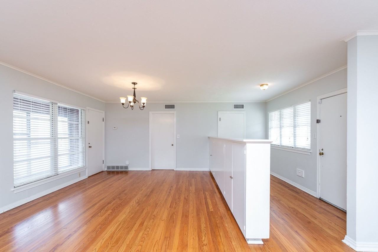 3827 Shelby Dr - Photo 3 of 31