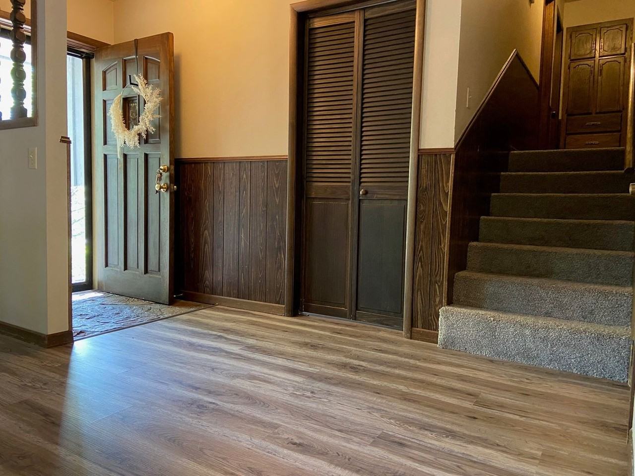 110 Westwood Dr - Photo 2 of 49