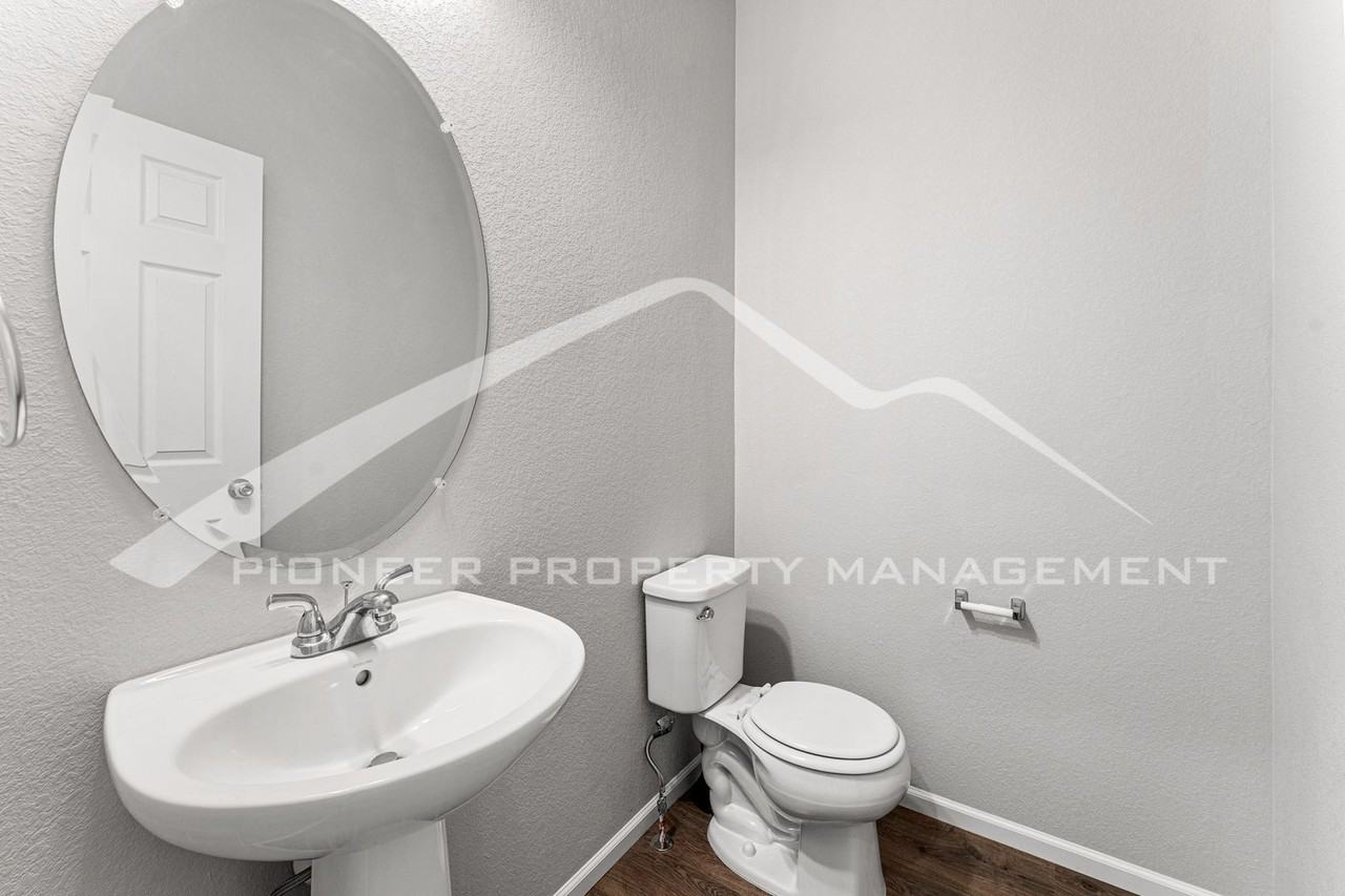 16091 E Warner Pl - Photo 6 of 16