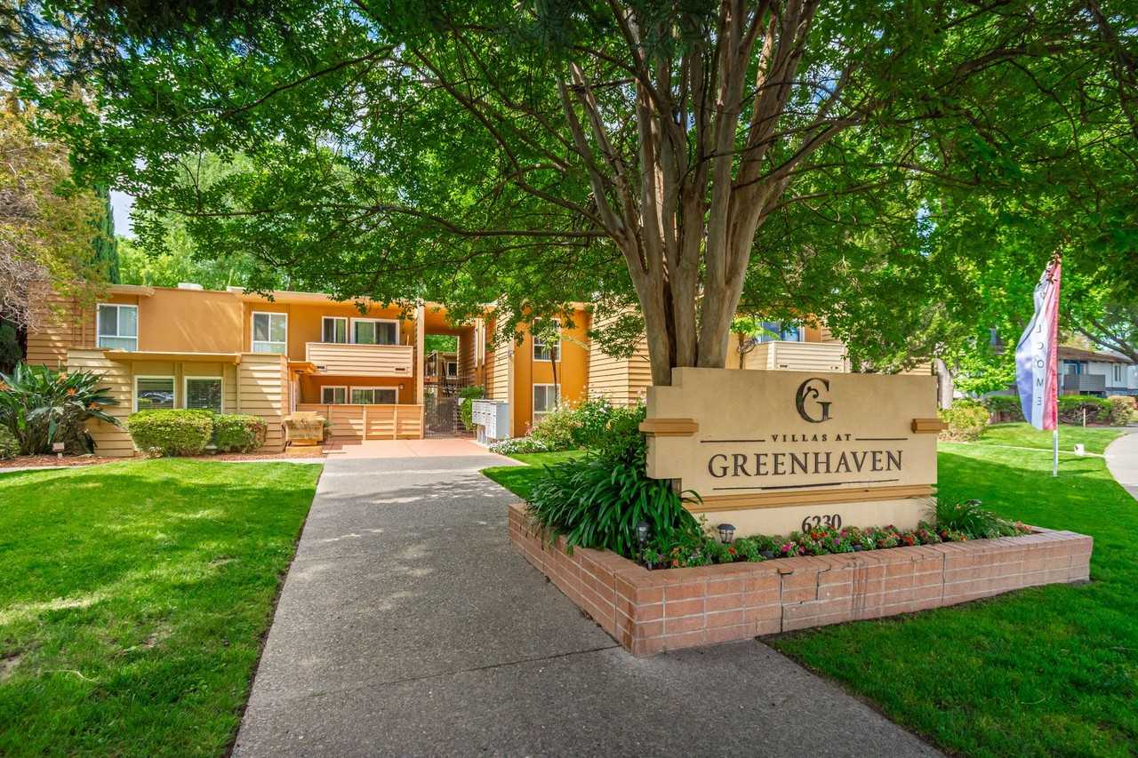 6230 Greenhaven Drive - Photo 3 of 11