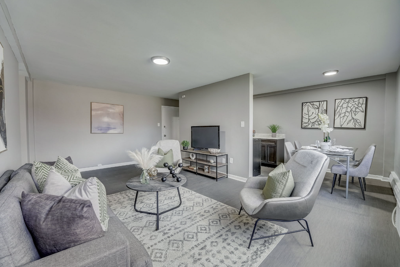 Woodbrook House Apartments - Photo 4 of 11