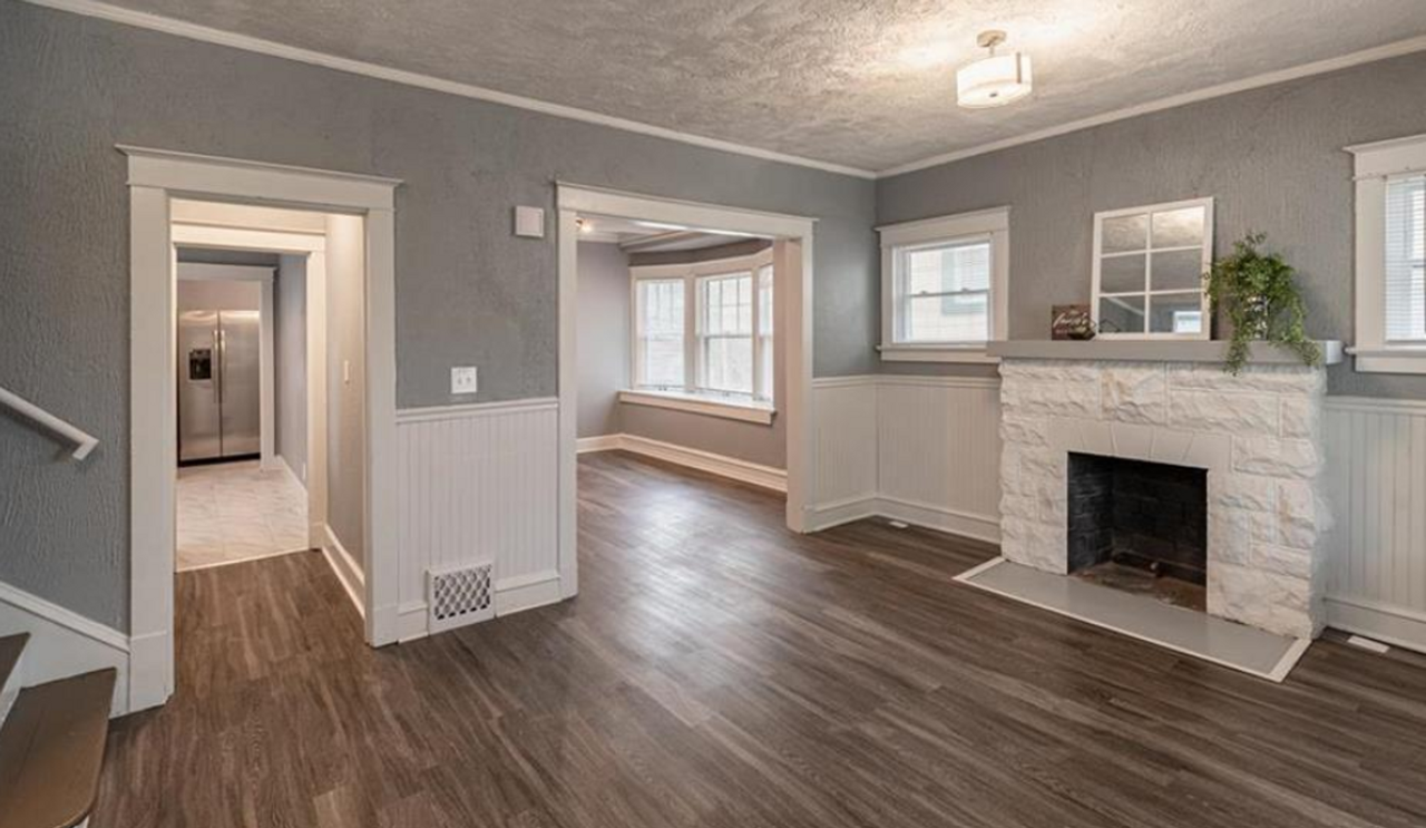 2705 E 35th St - Photo 2 of 8