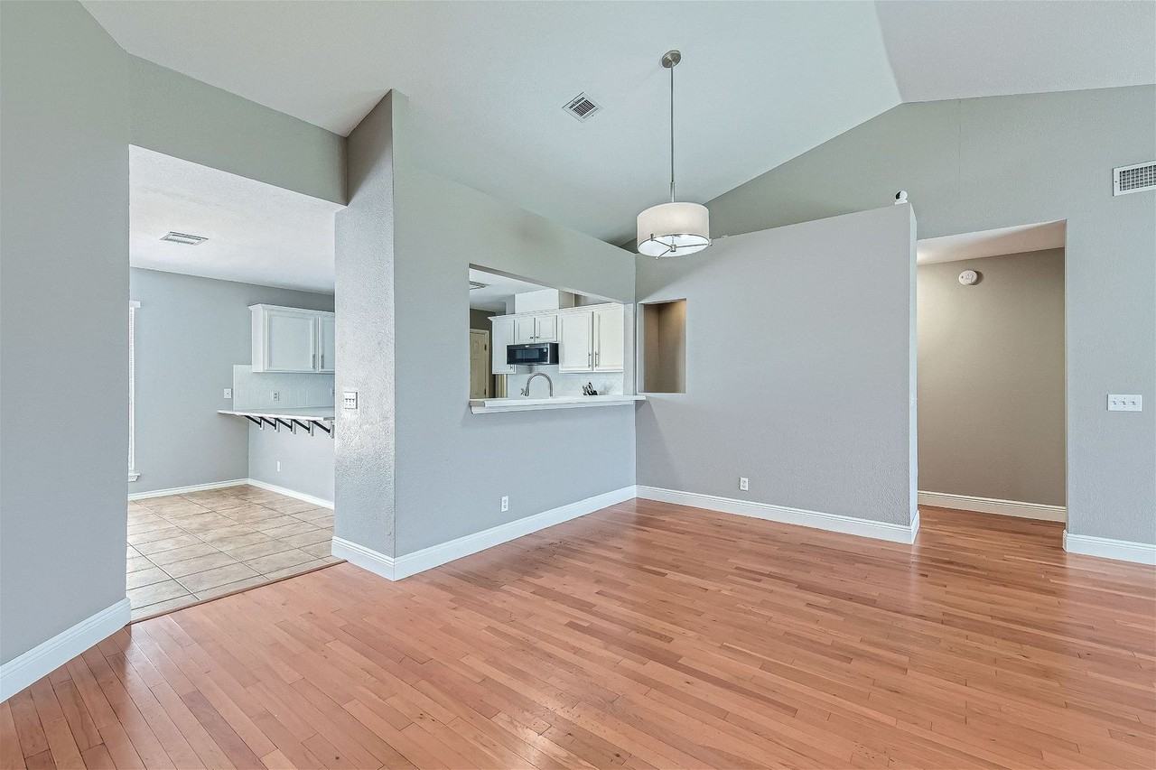 2609 Hill Street Cv - Photo 3 of 14