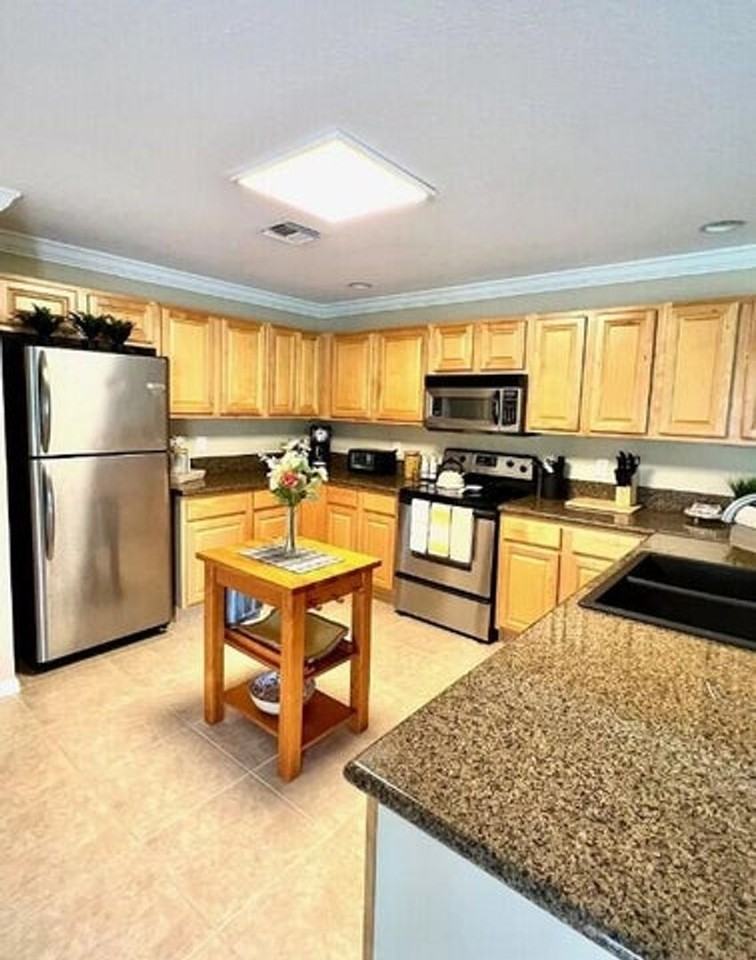 6168 Adriatic Way - Photo 3 of 14