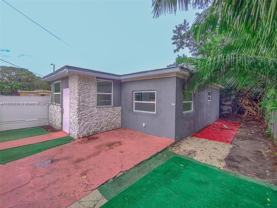 1351 Nw 45th St - Photo 1 of 1