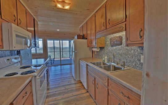 1074 Walnut Ridge Rd - Photo 2 of 12