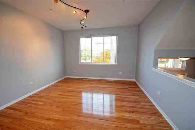 10234 Concord Ln - Photo 2 of 21