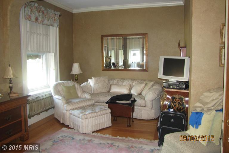 4 E North Ave - Photo 3 of 12