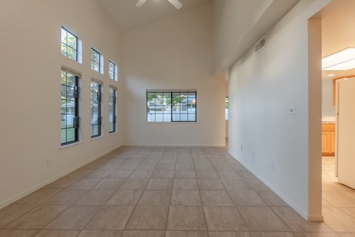 4702 Reeves Loop - Photo 3 of 21