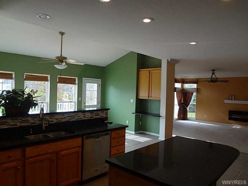 5642 Field Brook Dr - Photo 3 of 9