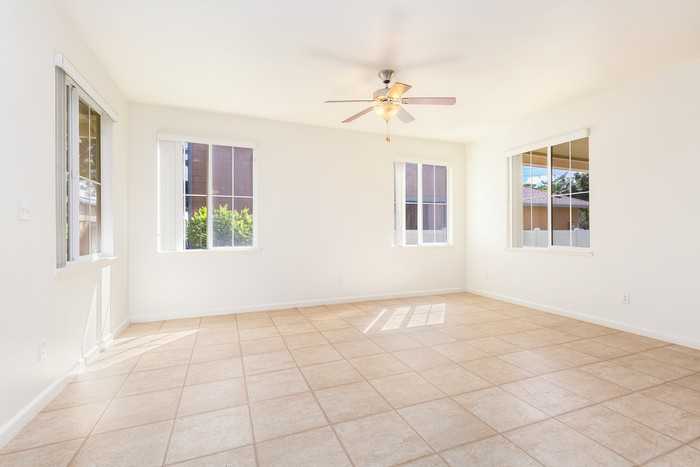 3188 Gillespie Ln - Photo 3 of 20