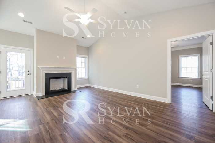 216 Palmetto Way - Photo 3 of 15