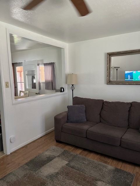 1616 Glenwood Ln #NA - Photo 2 of 17