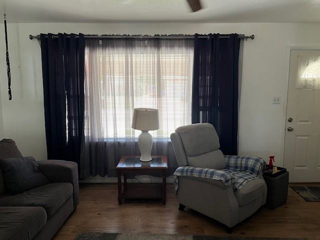 1616 Glenwood Ln #NA - Photo 3 of 17