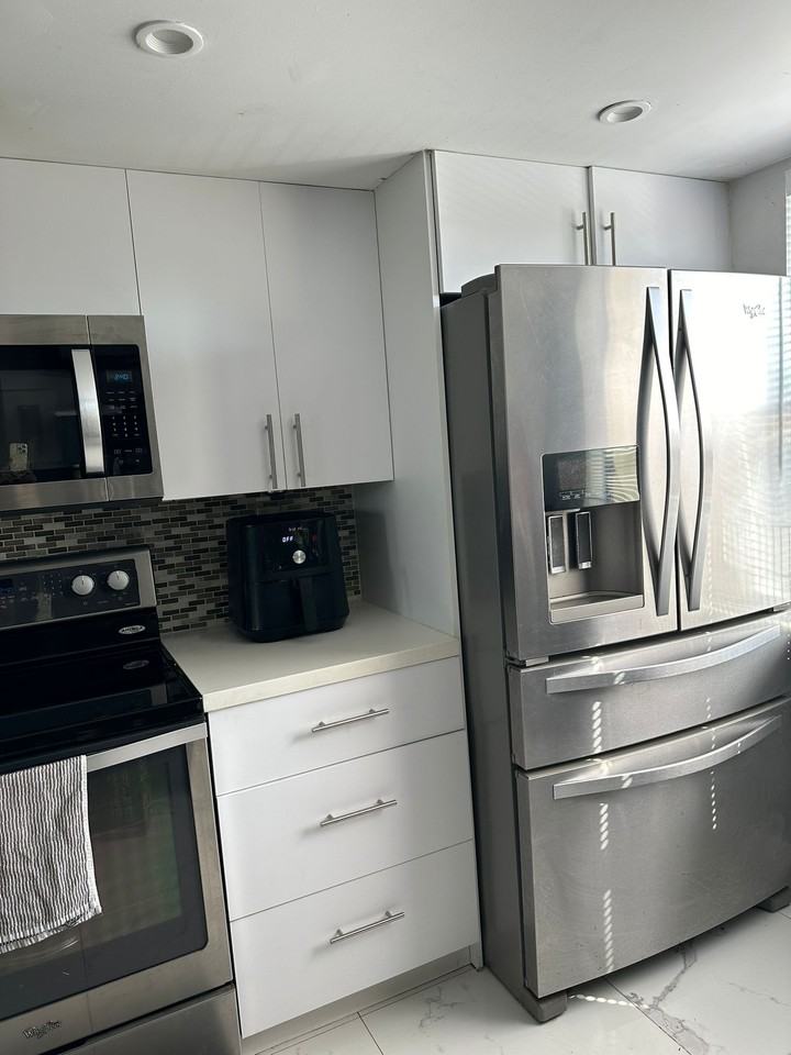 281 W Park Dr #6 - Photo 3 of 16