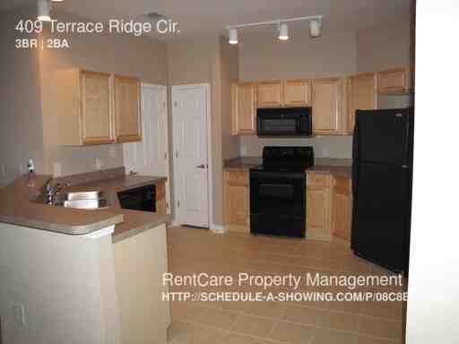 409 Terrace Ridge Cir - Photo 3 of 14