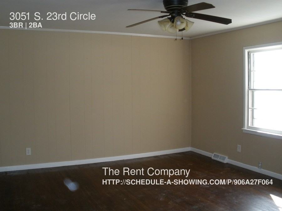 3051 S 23rd Cir - Photo 3 of 3
