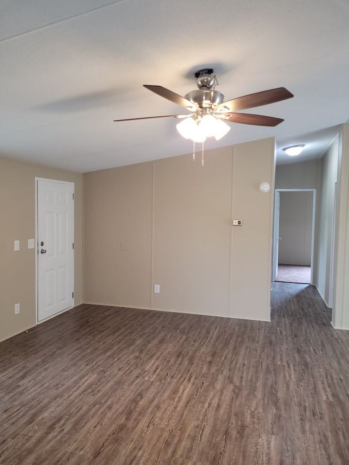 2752 Zero O Dr - Photo 3 of 15