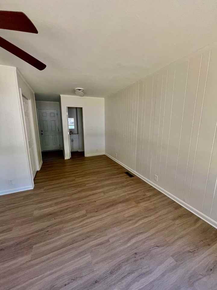 210 Meadow Dr - Photo 6 of 12